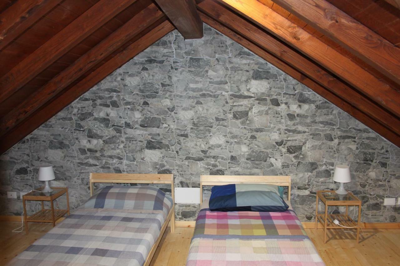 Le Murazze Holiday Houses Ponzone エクステリア 写真